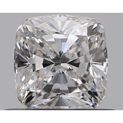 0.51-carat diamant de forme...
