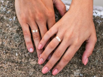 Engagement without diamonds: alternatives and meanings