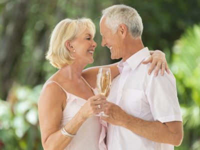 Noces de topaze, comment fêter vos 44 ans de mariage ?